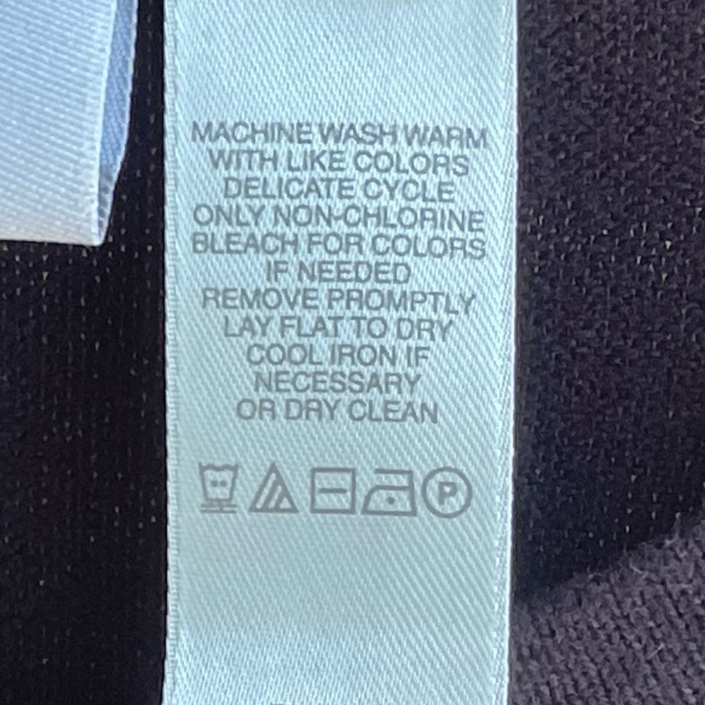 2 Elisabeth 1X Petite (1P) Short Sleeve Sweaters - one black / one navy blue - Picture 5 of 11